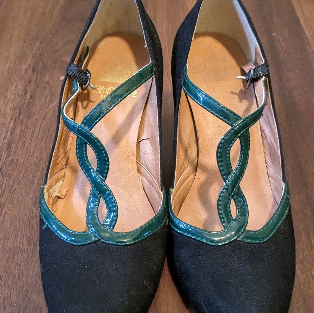 Black and green strapped heels
